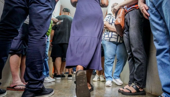 Homem infarta e morre em seção eleitoral do Rio de Janeiro