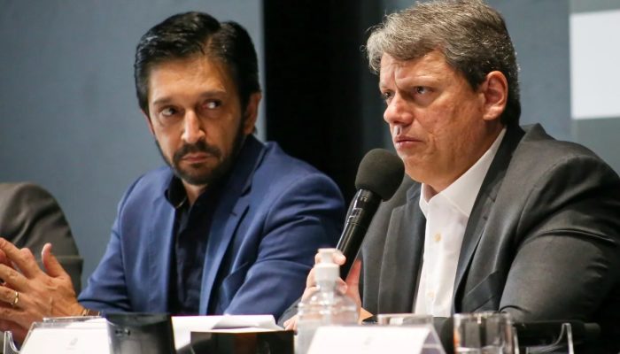 TRE-SP proíbe propaganda de Tarcísio com participação de Nunes