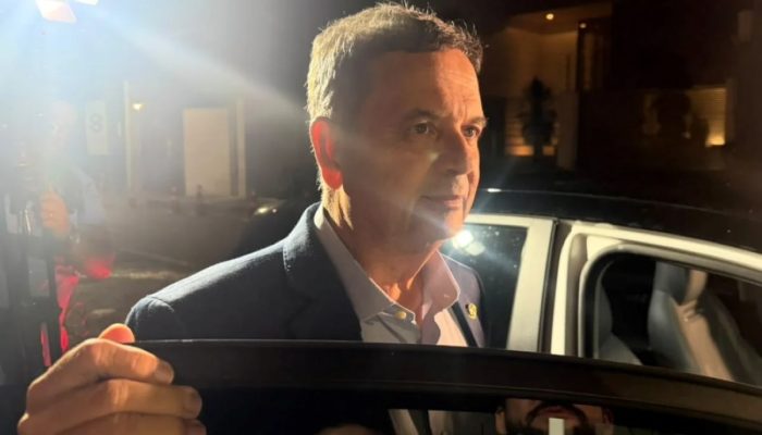 Marinho tem mal-estar após evento de Flávio Bolsonaro e é hospitalizado