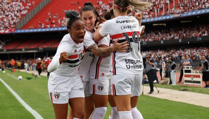 Brasileirão Feminino: após empate no jogo de volta, São Paulo leva o título