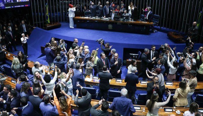 Senadores aprovam pedido para acelerar votação da PEC da Segurança