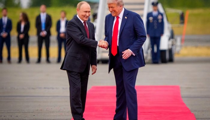 EUA emite alerta para que americanos deixem a Rússia após suspeita de peste