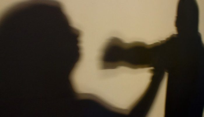 Justiça do Rio condena homens por estupro coletivo de jovem de 17 anos